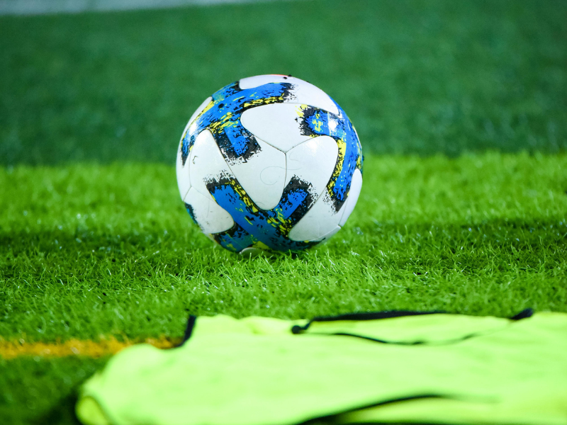 Kinder beim Fußball